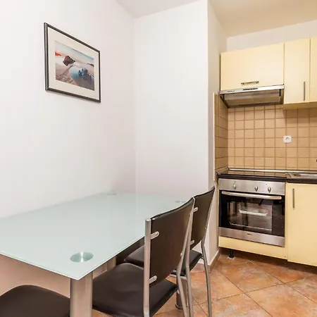 In With Wifi Semesterbostad